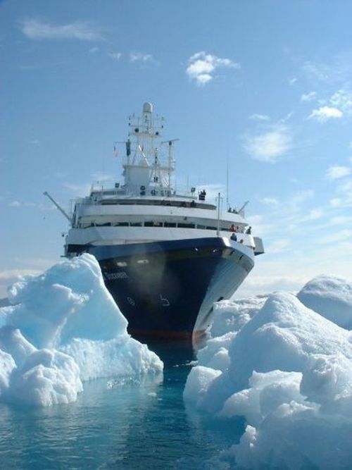 ロシア・バイカル湖の「氷の世界」が美しすぎる（写真20枚）