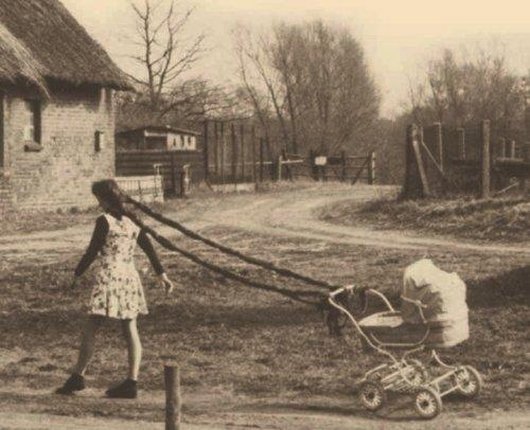 wtf-hilarious-vintage-old-timey-black-and-white-photos5