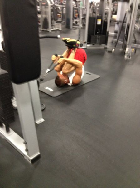 hilarious_gym_moments_caught_on_camera_640_45