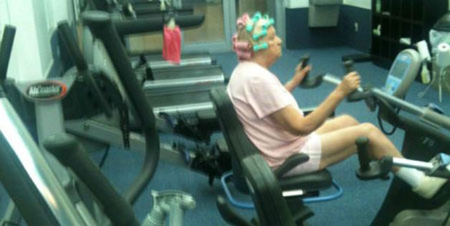 hilarious_gym_moments_caught_on_camera_640_06