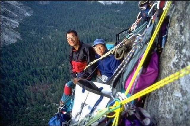 extreme_hanging_tents_640_19