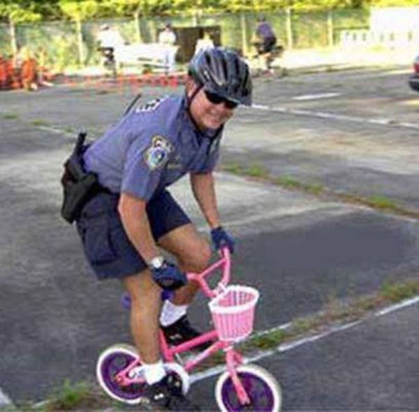 proof_that_cops_can_be_cool_too_11
