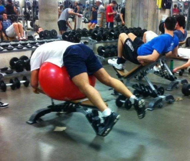 hilarious_gym_moments_caught_on_camera_640_21