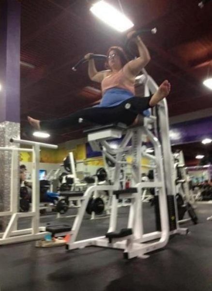 hilarious_gym_moments_caught_on_camera_640_35