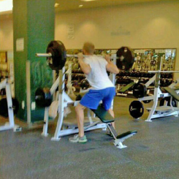 hilarious_gym_moments_caught_on_camera_640_01